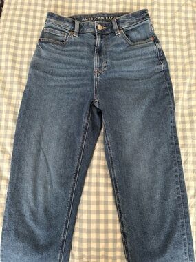 American Eagle Outfitters Women's Medium Blue Straight Leg Jeans